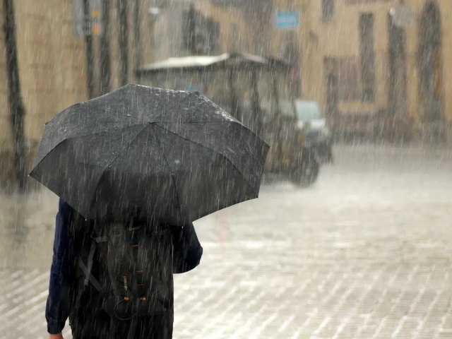 ESPRITO SANTO RECEBE ALERTA DE CHUVA E FRIO