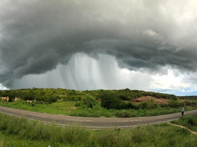 Chuva muda o clima. Do medo de janeiro  esperana de hoje