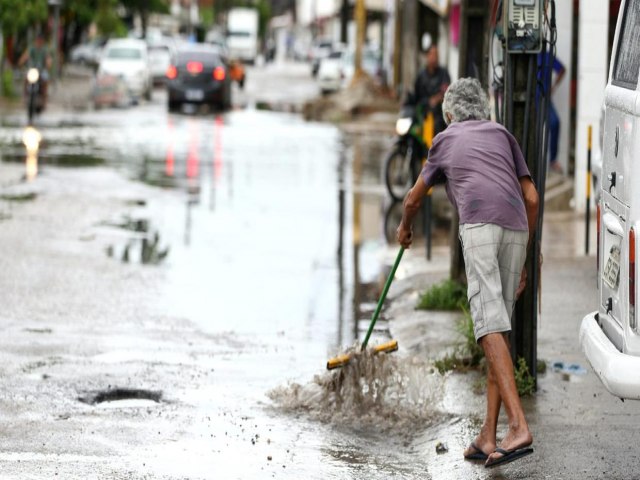 'Perigo' de chuvas intensas: todas as cidades do Cear recebem novo aviso at quarta-feira (28)