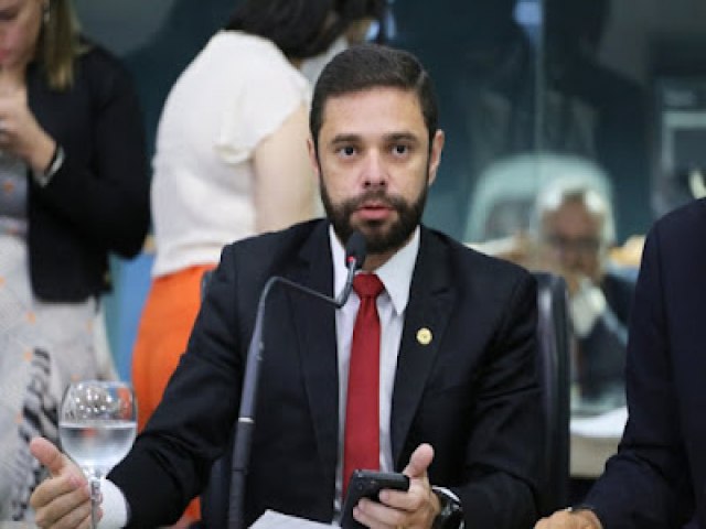 Assembleia Legislativa aprova mudanas no Fundef no Cear