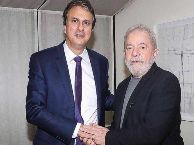 Camilo Santana ser o ministro da Educao no novo governo Lula; reunio definiu a indicao