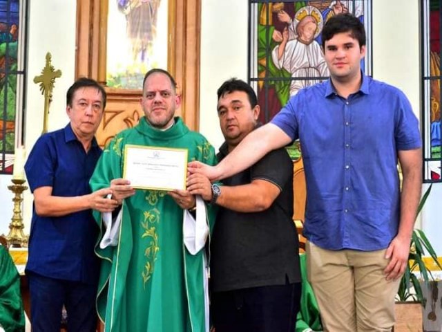 Padre Jos Wallace, um carioca na terra de Humberto Teixeira que recebe ttulo de Cidado Iguatuense 