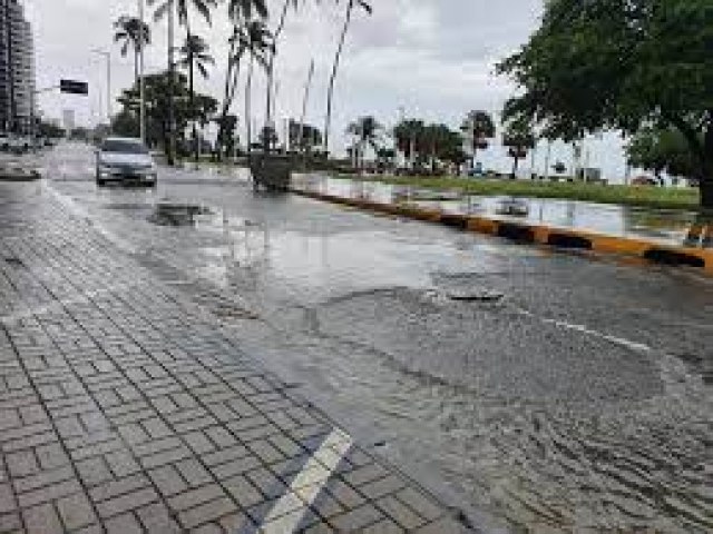 FORTALEZA TEM A MAIOR CHUVA DO CEAR NESTA TERA-FEIRA