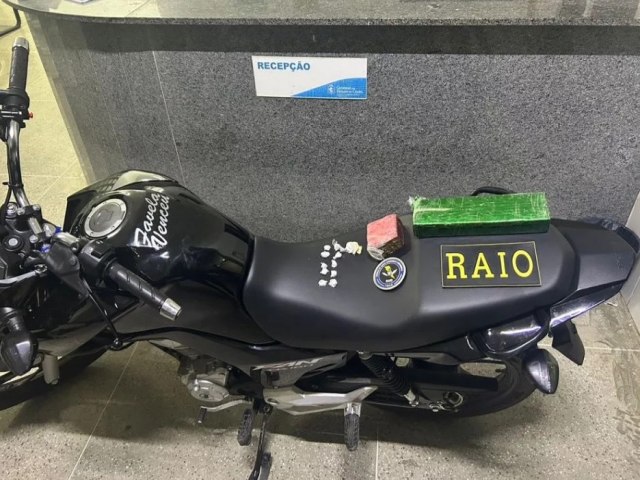 RAIO de Iguatu realiza apreenso de drogas e recupera motocicleta roubada