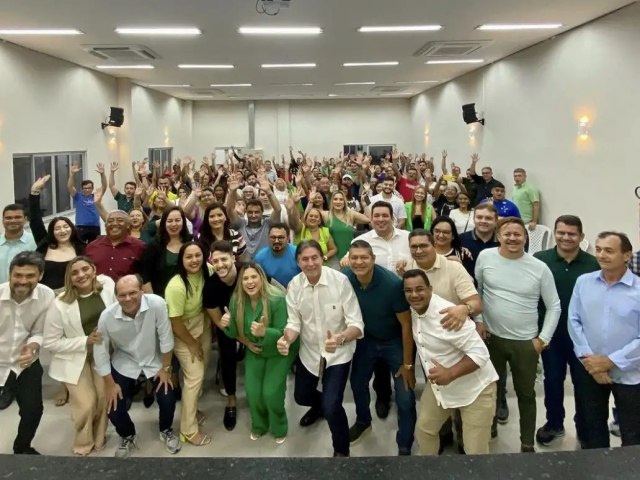 MDB adere e Vitor prepara tratorao, com mais de 10 partidos, para ganhar a eleio no 1 turno em 2024