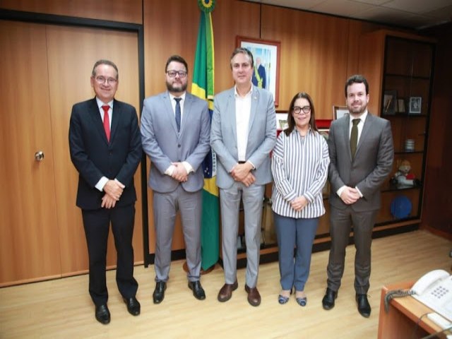 UFCA e MEC discutem construes de Hospital Universitrio em Barbalha e Hospital Veterinrio em Crato