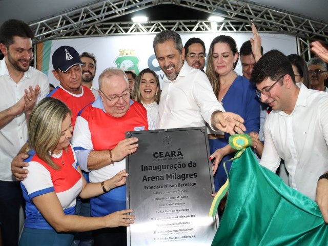 Fomento  economia e ao esporte local: Governo do Cear inaugura Estdio Nilso em Milagres