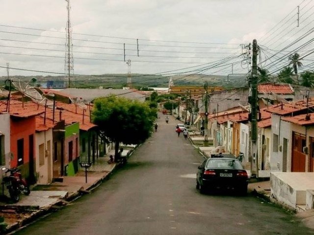 Com a maior chuva sendo registrada no Cariri, mais de 30 cidades do CE recebem precipitaes entre domingo e segunda