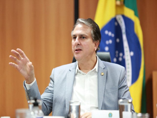 Camilo Santana: consolidao no cenrio nacional e influncia direta nas eleies 2024