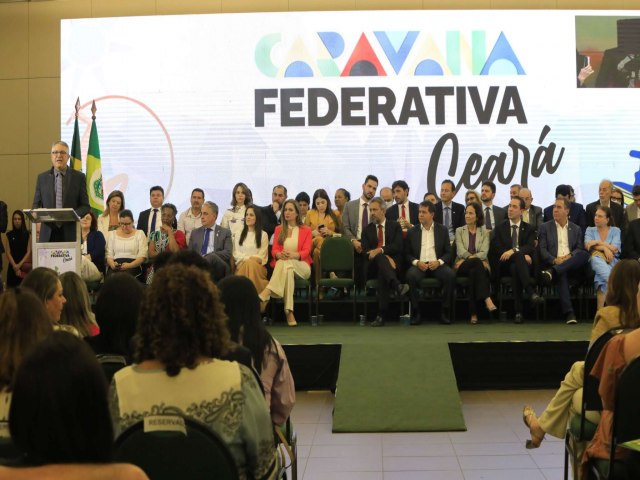 GESTO: Caravana Federativa do Cear realiza 2 mil atendimentos no primeiro dia