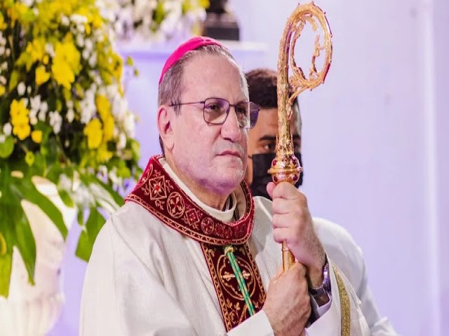 Bispo da Diocese de Crato recebe alta hospitalar aps passar por procedimento cirrgico