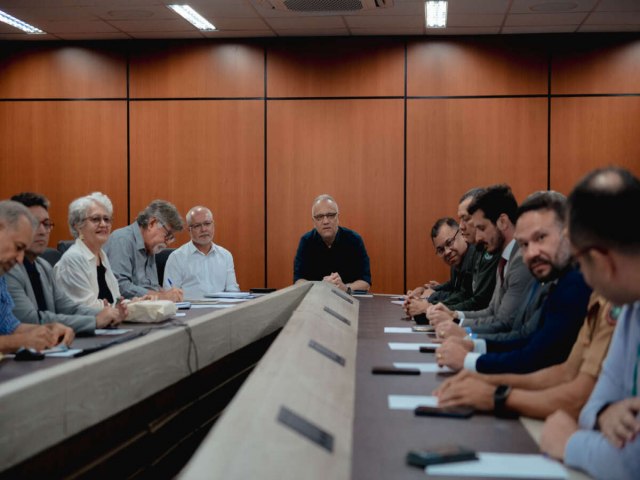 Gestores da SSPDS recebem professores pesquisadores da UFC e Uece para fortalecer aproximao com universidades