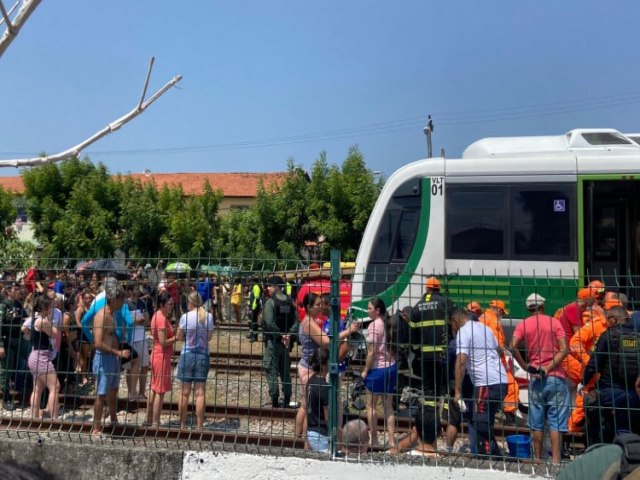 Tragdia em Fortaleza: Acidente entre Carro e VLT no Bairro Vila Unio Deixa Trs Mortos, Incluindo uma Criana