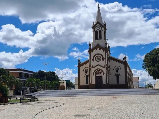 Terra de Patativa, Assar� mant�m viva a ess�ncia da cultura sertaneja.