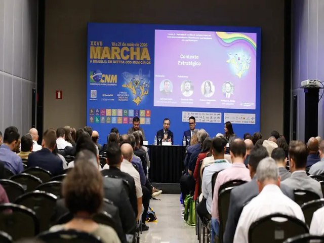 Prefeitos do Cear� cobram desonera��o da folha e resistem a pisos de categorias sem repasse federal