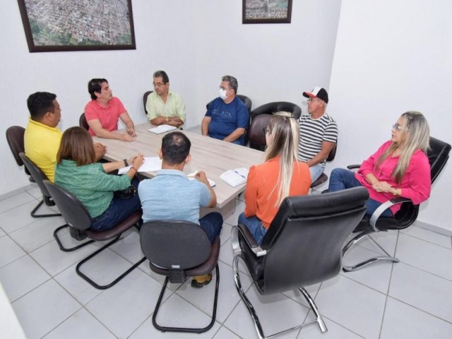 Prefeitura do Ass trata sobre construo de Cameldromo Municipal