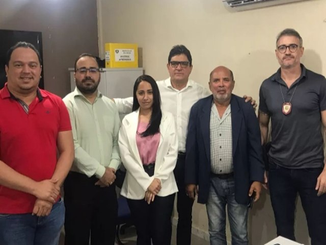 Advogados de Ass se renem com delegado para boas vindas e tratar de demandas da advocacia local