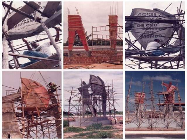 Um pedao do cu dentro do mundo: Fotos relembram construo do monumento na entrada de Ass 