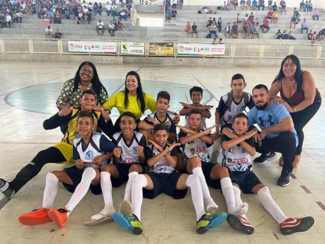 Futsal: Escola Nair Fernandes  campe dos Jerns