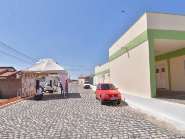 Bairro Alto So Francisco recebe duas novas ruas pavimentadas 