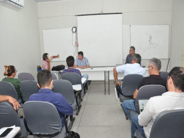 Grupo tcnico  criado para debater estudos sobre a Lagoa do Piat e o Canal do Patax