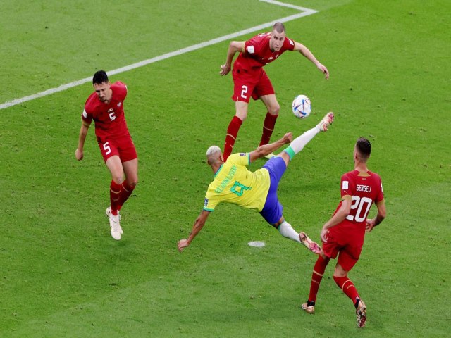 Com dois gols de Richarlison, Brasil vence a Srvia na estreia da Copa do Mundo