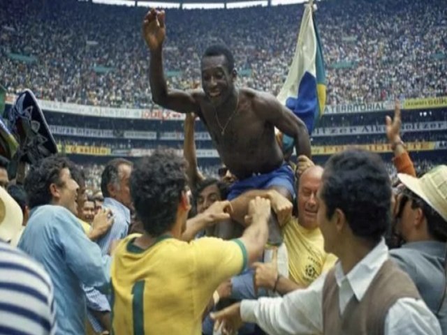 Pel, o maior jogador da histria do futebol, morre aos 82 anos