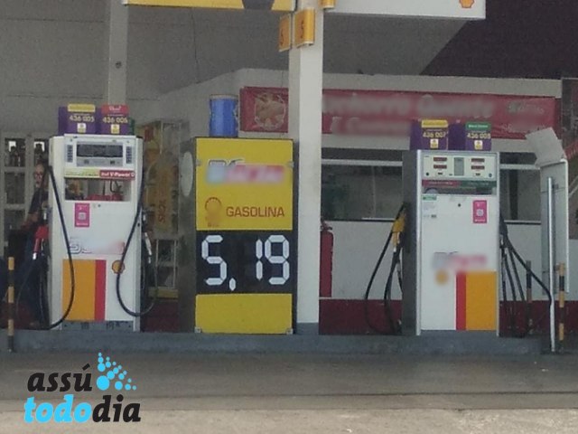 Preo da gasolina sobe, mesmo com iseno de impostos