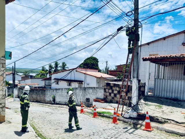 Ass foi o municpio com o maior volume de equipamentos irregulares retirados dos postes ao longo de 2022      