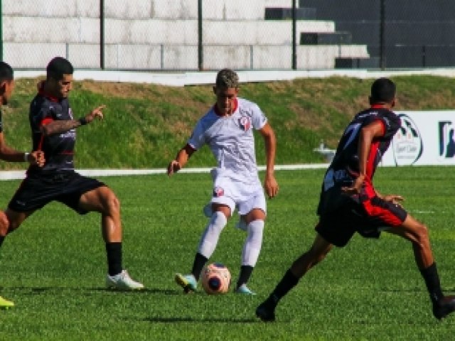 Campeonato Potiguar: Santa Cruz vence Fora e Luz no Frasqueiro 