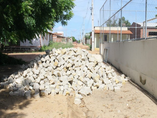 Lagoa do Ferreiro de Dentro receber obra de pavimentao de oito ruas