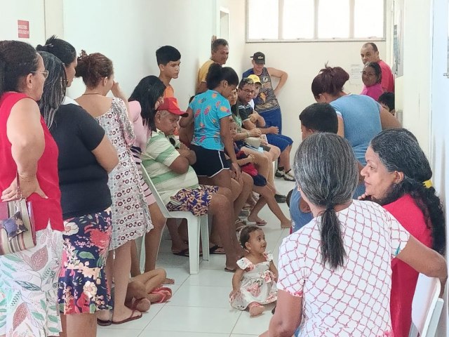 Dia D de vacinao realizado sbado imunizou um total de 1.400 pessoas