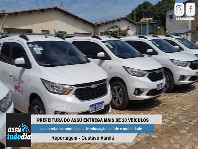 Prefeitura do Ass entrega mais de 20 carros a trs secretarias municipais