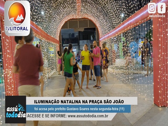 Natal da Nossa Gente:  Prefeito Gustavo Soares acende as luzes natalinas em Ass 