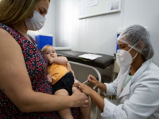 Vacina contra Covid-19, para crianças de seis meses a cinco anos, é incluída no Calendário Nacional de Vacinação 
