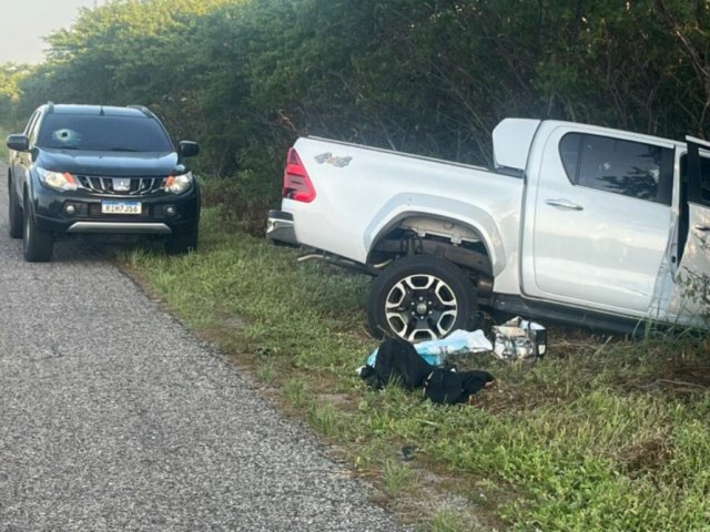 Tentativa de roubo a carro-forte na BR-304  frustrada pela polcia