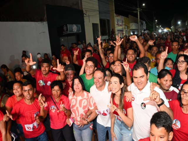 Caminhada no Centro de Ass confirma favoritismo de Dr. Lula Soares na eleio