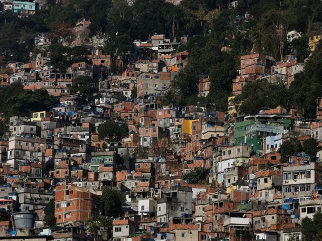 RN tem mais de 175 mil pessoas em favelas e comunidades urbanas, diz Censo