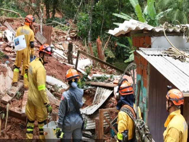 Levantamento do MapBiomas revela as reas urbanas localizadas em regies de risco no Brasil