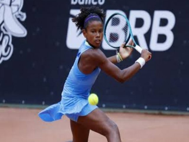 Tenista potiguar conquista lugar no ranking da WTA aos 14 anos