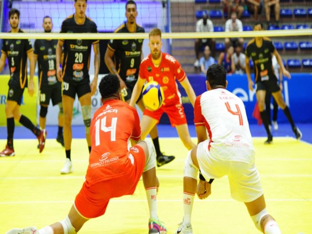 Amrica/SSC vence Alta Floresta na estreia da Superliga B Masculina