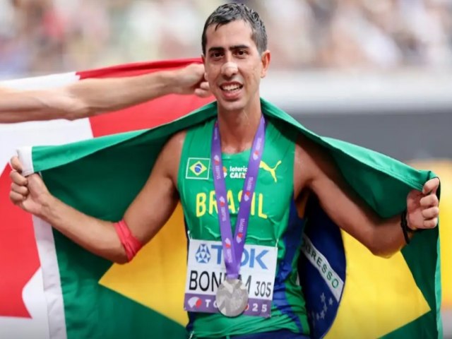 Caio Bonfim � prata na prova de 35 km do Mundial de Atletismo