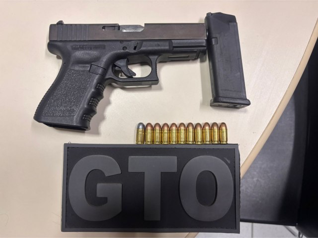 GTO e For�a T�tica prendem homem com pistola na BR 304