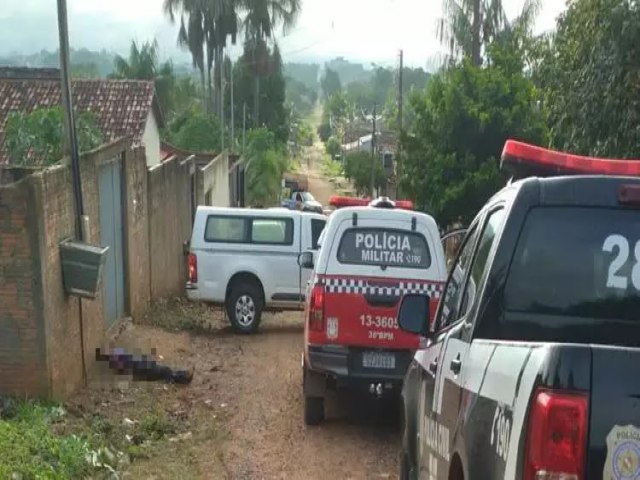 Homem  encontrado morto com marcas de tiros, em Ourilndia do Norte