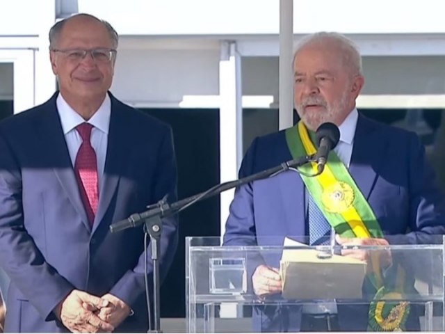 Lula parte neste domingo para primeira viagem internacional de governo