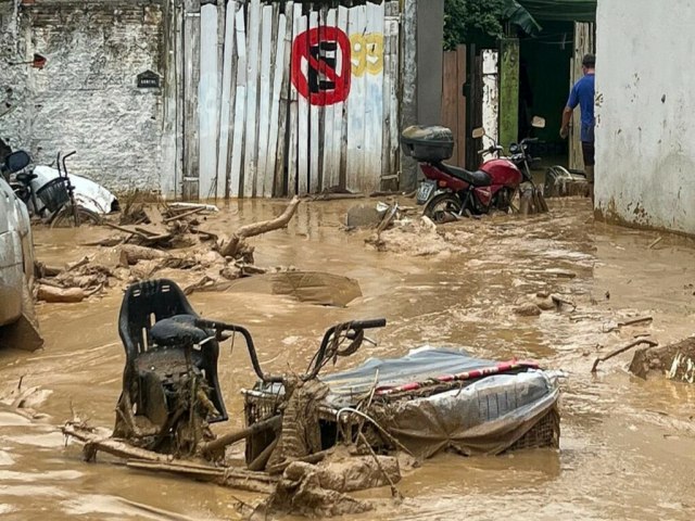 Tragdia do litoral paulista: governo federal reconhece calamidade em seis municpios