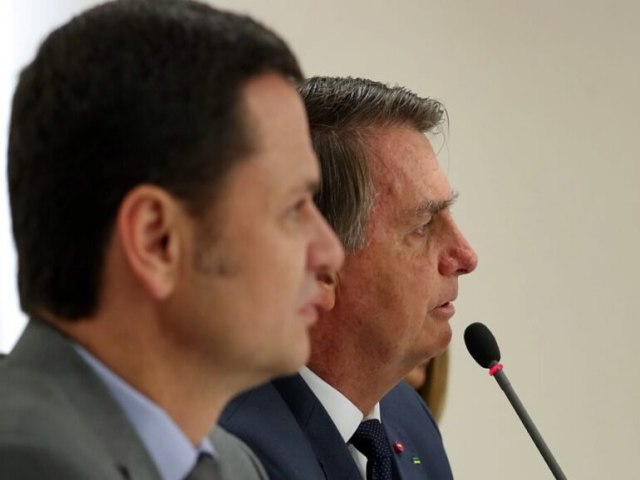 Datafolha: 51% querem Bolsonaro inelegvel