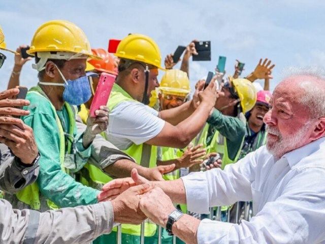 Governo Lula marca primeiros 100 dias por retomada de programas sociais