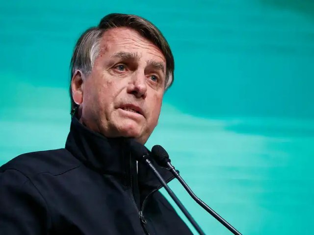 Bolsonaro volta a Goinia em meio a noticirio negativo