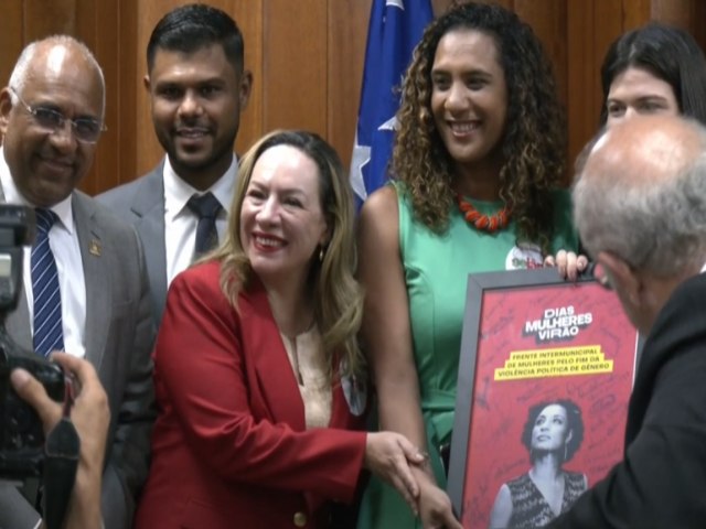 Cmara concede homenagem  ministra Anielle Franco da Igualdade Social